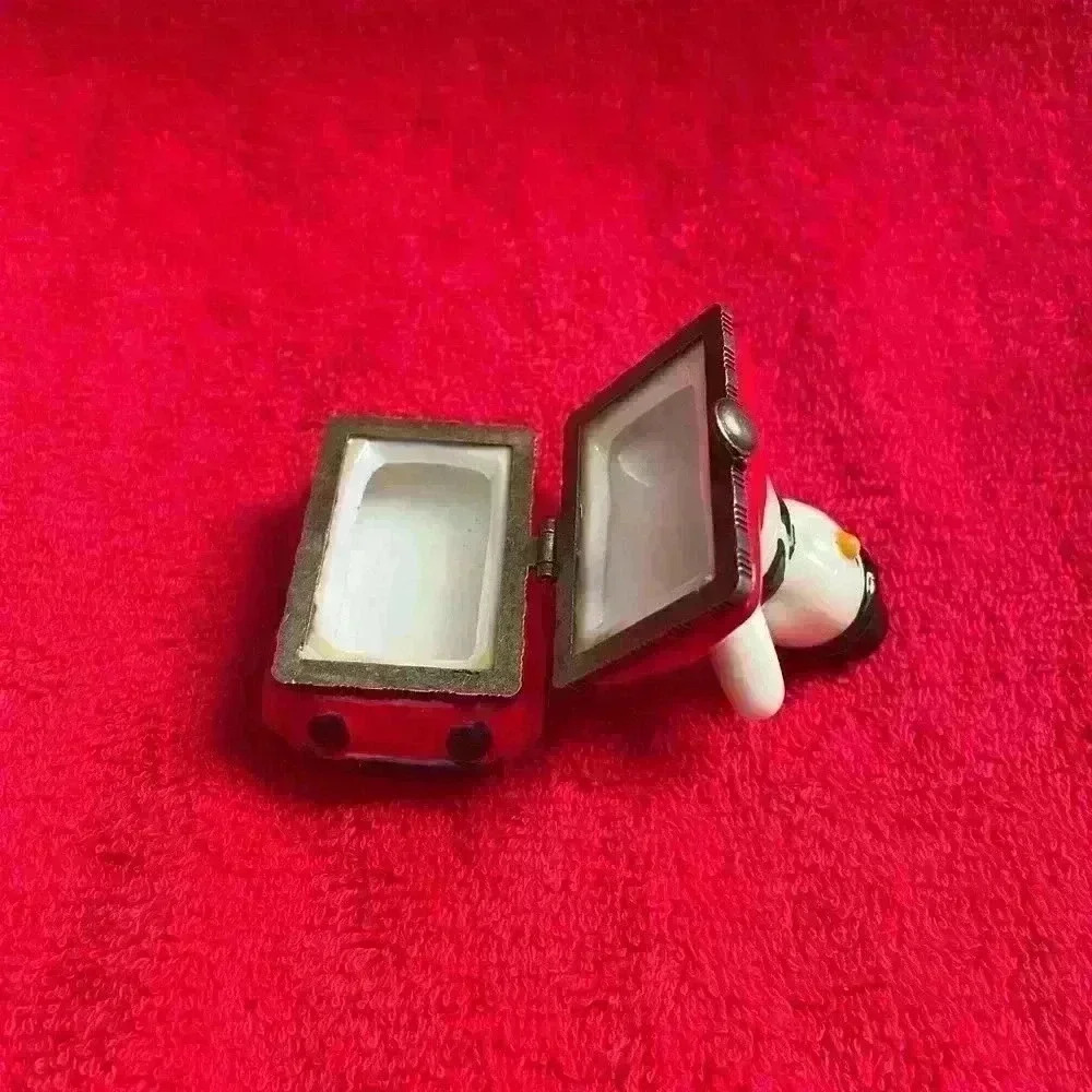 Two Vintage Christmas Porcelain Hinged Trinket Boxes Snowman and Sleigh NIB - Picture 3 of 13